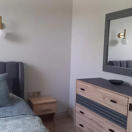 Appartement Pihtla Tee Kuelaliskorter 3